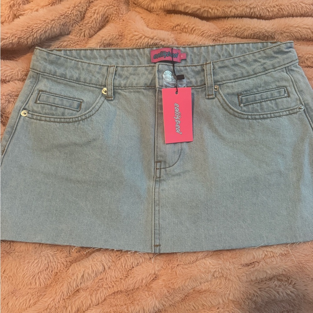 Edikted Sage Mini Denim Skirt